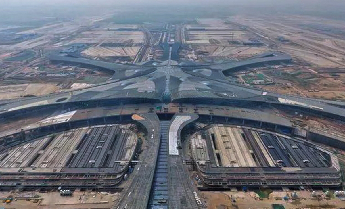 北京大兴新机场离港桥